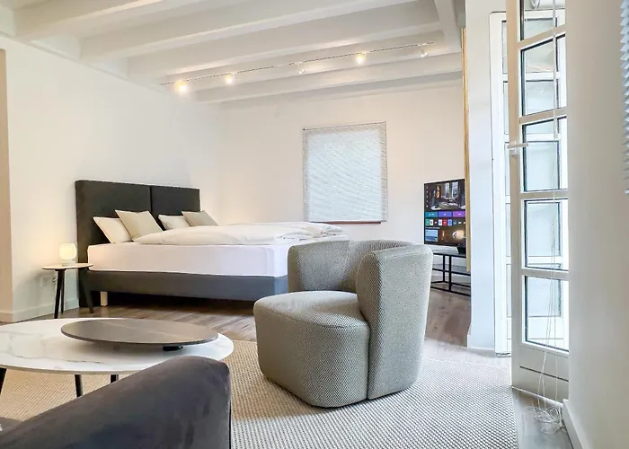 Gutshaus Am Rhein * Ντίσελντορφ